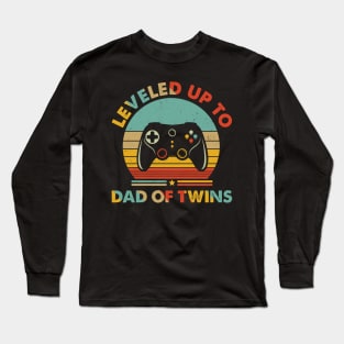 Leveling Up To Dad Of Twin Video Gamer Soon To Be Dad Gift For Men Father day Long Sleeve T-Shirt